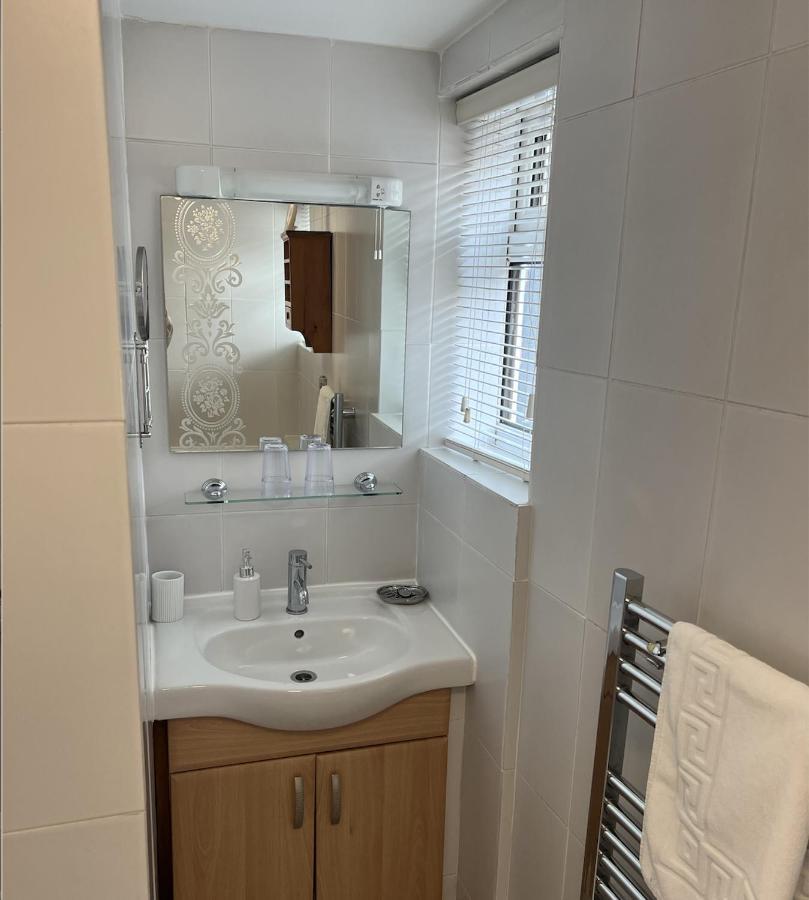 The Garden Apartment ไอรอนบริดจ์ ภายนอก รูปภาพ